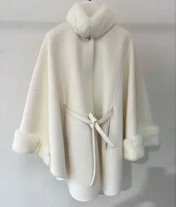 펄 화이트 캐시미어 롱 케이프