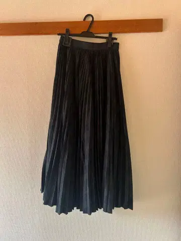 트래디셔널 웨더웨어 플리츠 스커트 울