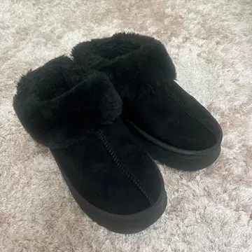 블랙 어그 부츠