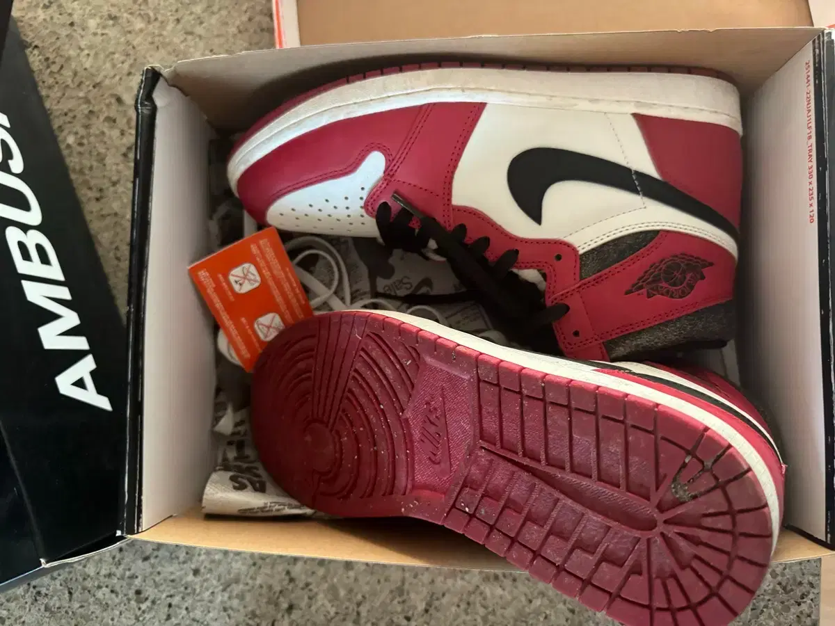 [285] Jordan 1 High Chicago 2022