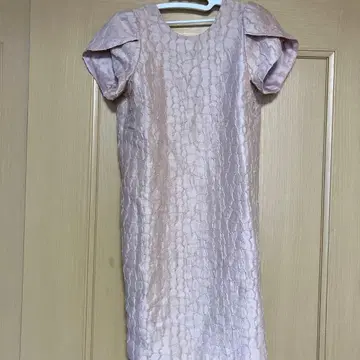 핑크 원피스 FRAY I.D