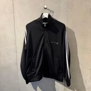 in living. 인리빙 트랙 자켓 블랙