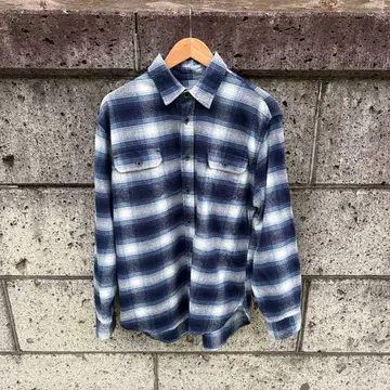 네이비 화이트 체크 플란넬 셔츠