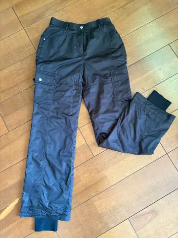 먼싱웨어 팬츠 새상품급