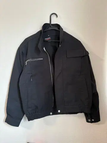 TORAICHI 블랙 점퍼 M 사이즈