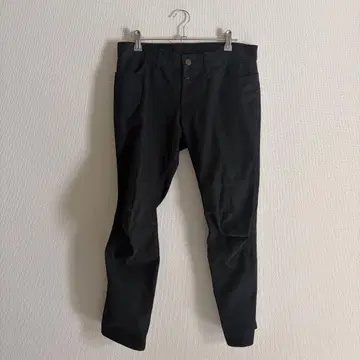 NEMETH 입체 재단 크롭 데님 팬츠