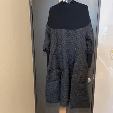 블랙/그레이 긴팔 원피스