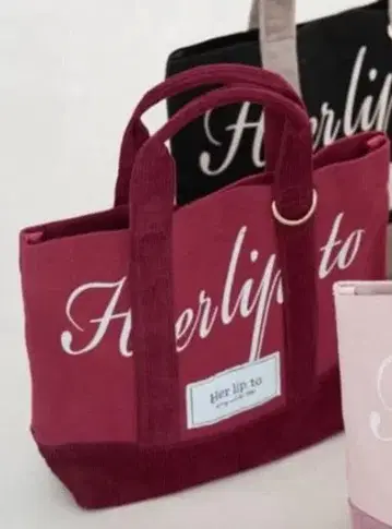 새상품 herlipto HLT mini tote Bordeaux 빨간색