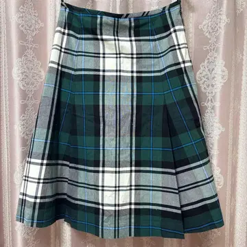 Yorkland 체크 무늬 플리츠 스커트 무릎 기장