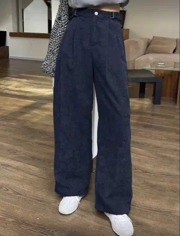 다크 네이비 코듀로이 와이드 팬츠