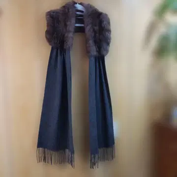퍼 달린 다크 그레이 스톨 미사용 새상품
