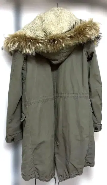 아메리칸 라그 시의 모즈 코트