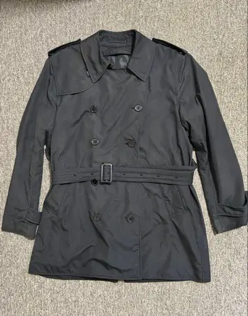 할인 가능 트렌치 더블 하프 코트 블랙 L~LL 사이즈 안감이 분리됩니다