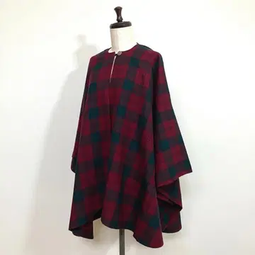 스코틀랜드제 퓨어 울 체크 판초 케이프 코트