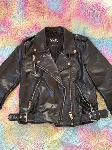 ZARA 블랙 라이더 자켓 Size M