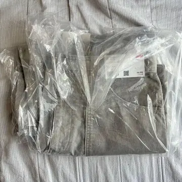 UNIQLO and JW ANDERSON 코듀로이 워크 팬츠