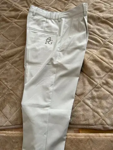 새상품급 우노피우 남성용 골프웨어