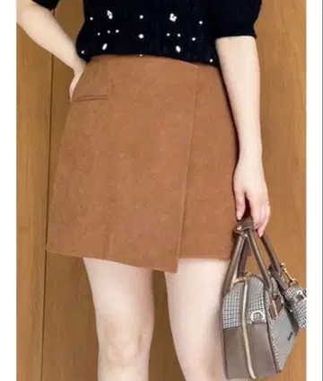 전개 랩 미니 스커트 / LILYBROWN