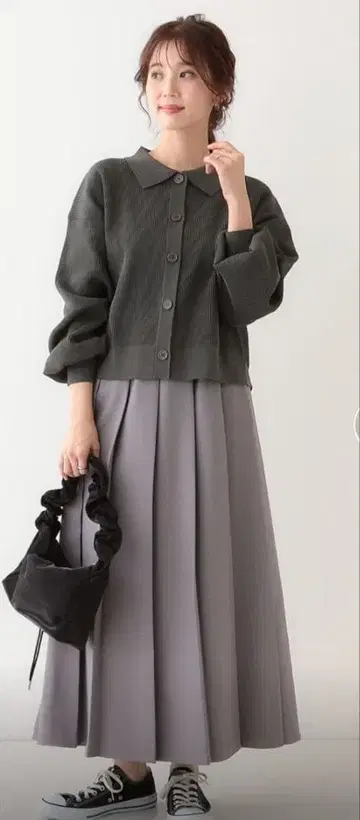 Cutie Blonde 카라 부착 스폰디쉬 니트 가디건