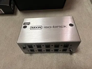 MXR iso-brick 파워 서플라이