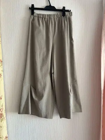 그레이 와이드 팬츠 허리밴딩 안감 부착