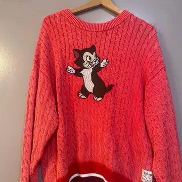 moussy 피가로 자수 케이블 니트 스웨터 빨간색