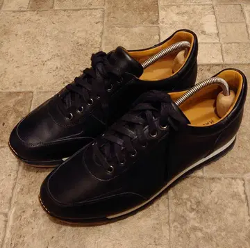 마그나니 가죽 스니커즈