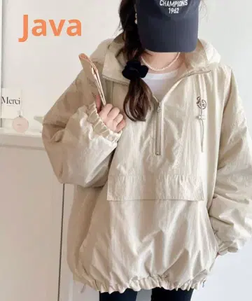 [ 새상품급 ] Java 후드 부착 보아 절개 충전솜 안감 퀼팅 점퍼