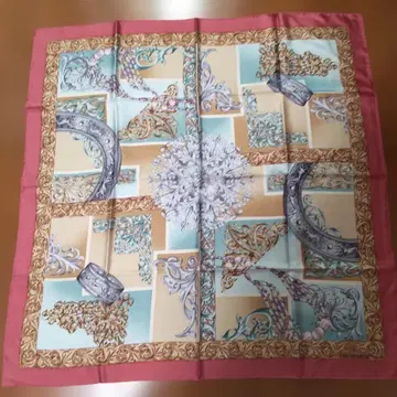 TRUSSARDI 실크 스카프 대형