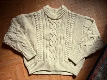 Apartment Three 케이블 니트 사이즈 2 아파트먼트 쓰리