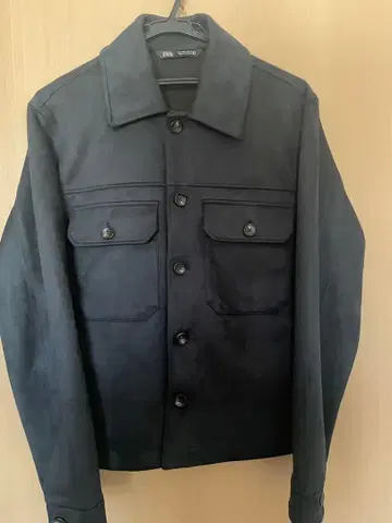 ZARA 그레이 스웨이드풍 버튼 자켓