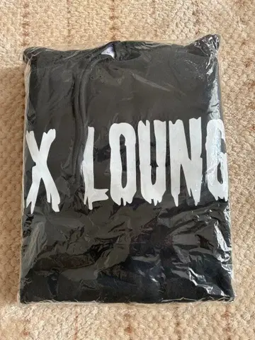 SIXLOUNGE 후드티 블랙