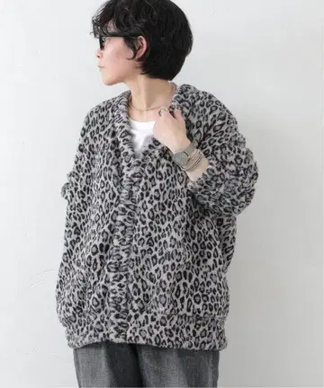저널 스탠다드 랙 신상 레오파드 무늬 오버 사이즈 가디건
