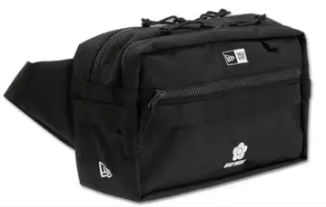 마리콴트 x NEW ERA 바디백 블랙