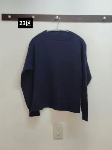 23구 네이비 긴팔 니트 스웨터 38[FF]