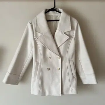 화이트 더블 브레스트 코트