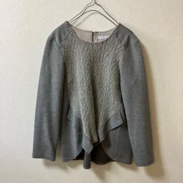 trois 그레이 긴팔 상의