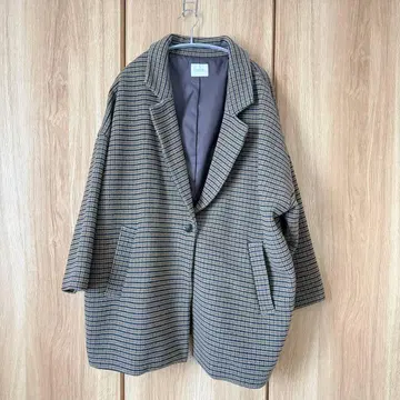 LOWRYS FARM 미들 코트