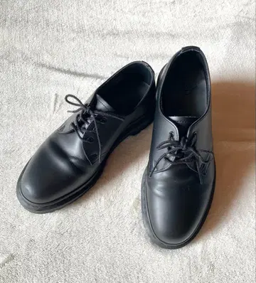 닥터마틴 1461 MONO 3홀 슈즈 가죽 신발 블랙 UK6