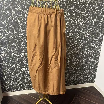 mercibeaucoup 브라운 비대칭 스커트