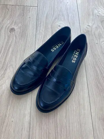 ENESS 코인 로퍼 블랙 39 사이즈