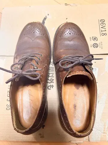 브라운 가죽 신발 sot 사이즈 40 가죽 신발