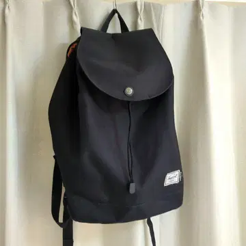 BEAMS x Herschel 블랙 백팩
