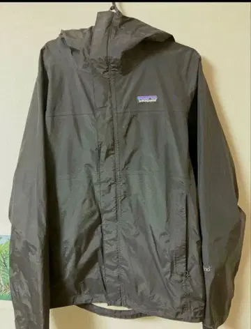 patagonia 블랙 트렌트쉘 자켓 후드 부착 나일론 자켓