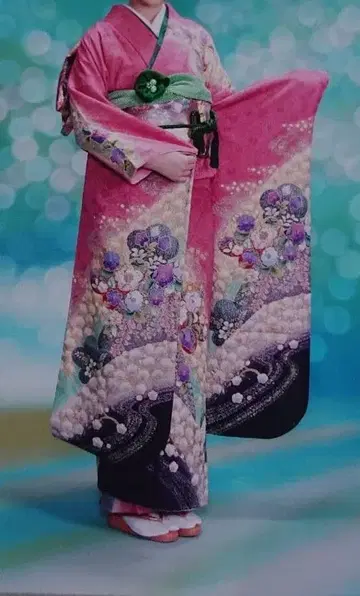 후리소데 핑크 꽃무늬 긴팔 츠지가하나