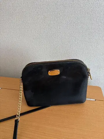 MICHAEL KORS 블랙 숄더백