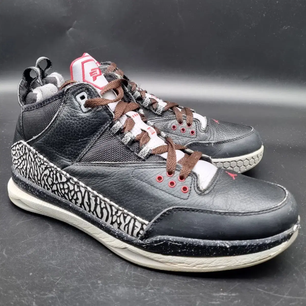 Nike Air Jordan 3 Basketball Shoes 275