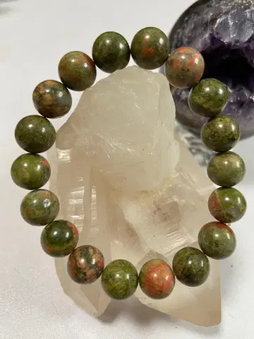 유카나이트 비즈 팔찌