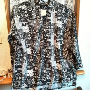 drug stores 블랙 긴팔 셔츠 (돼지 인쇄) 프리 사이즈