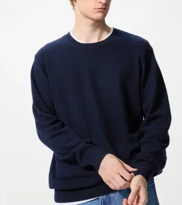 유니클로 남성용 캐시미어 크루넥 스웨터 S 사이즈 네이비